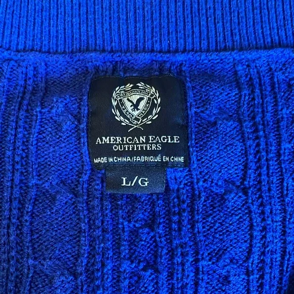 AE Sweater - Picture 3 of 6